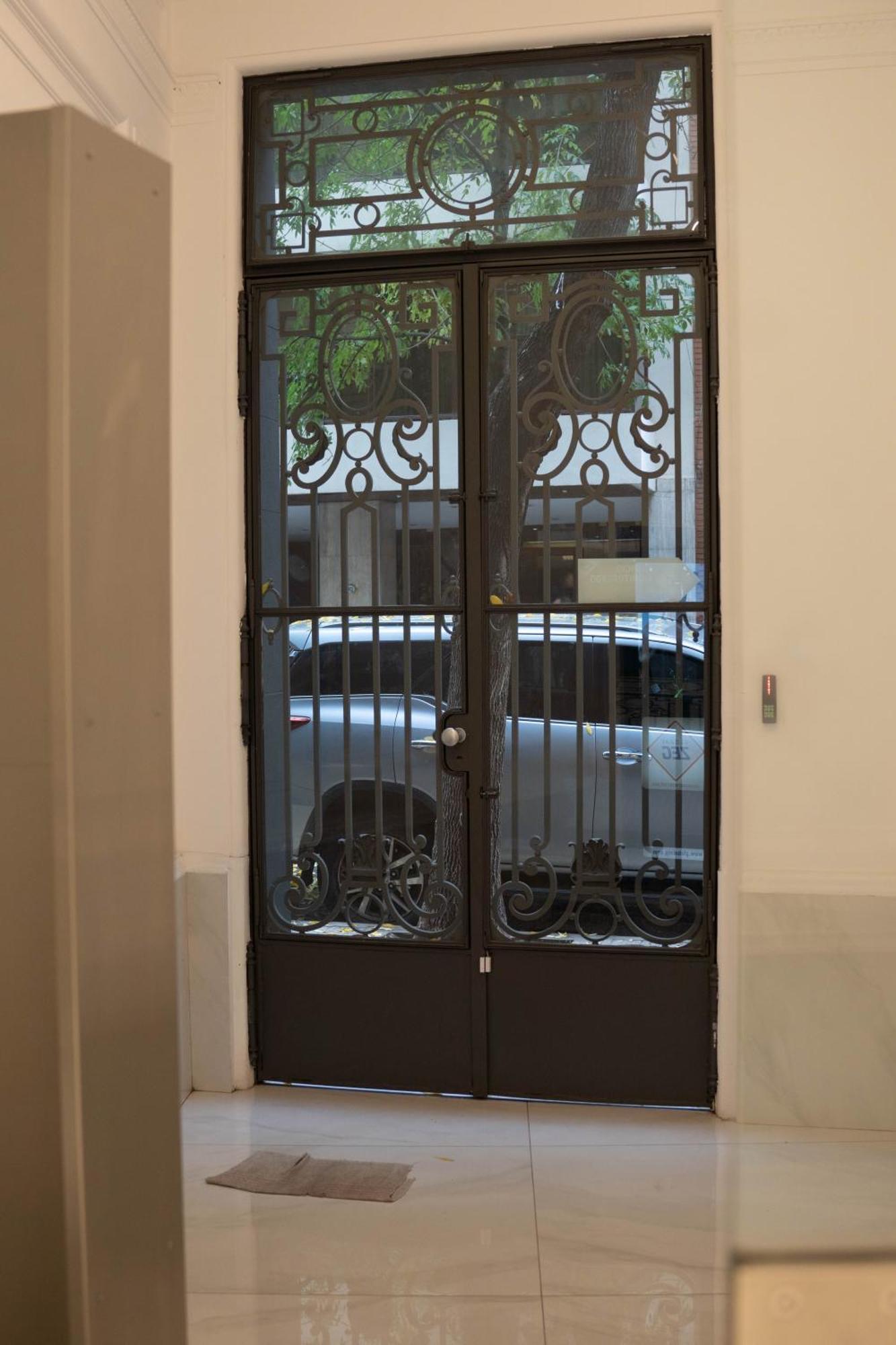 Vizion Juncal- Encanto Frances En El Corazon De Recoleta Buenos Aires Luaran gambar
